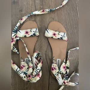 Steve Madden sandals